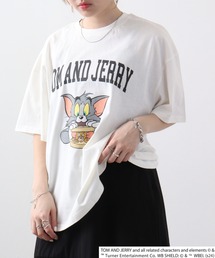 トムとジェリー柄Tシャツ