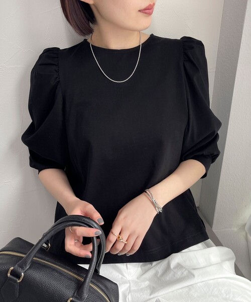 fredy emue（フレディエミュ）の「シルケット袖ボリュームプルオーバー（Tシャツ/カットソー・レディース・ブラック/グレイッシュベージュ/オフホワイト/グレイッシュブルー・38）」の21枚目の写真