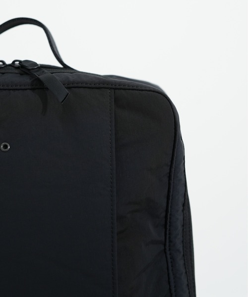 PORTER CLASSIC(ポータークラシック)の「【Porter Classic / ポータークラシック】 SHEEN NYLON NEWTON BUSINESS RUCKSACK(バックパック/リュック・メンズ・ブラック・FREE)」の6枚目の写真