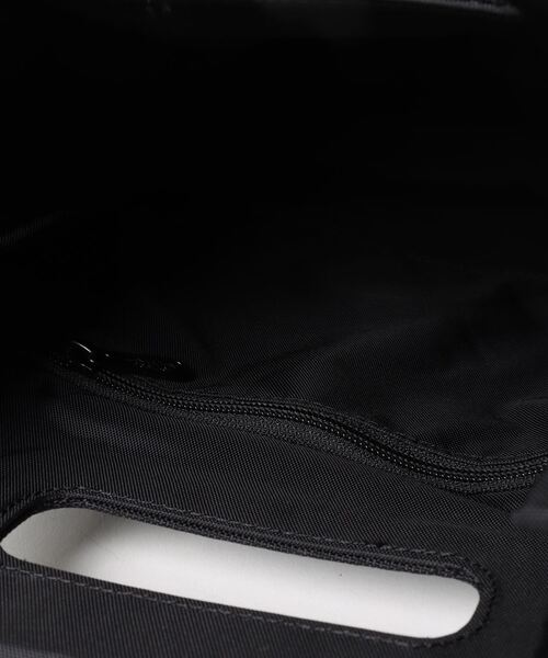 Manhattan Portage（マンハッタンポーテージ）の「Sounds Tote(SM) 3D Embroidery Neon（トートバッグ・メンズ・ブラック・X-SMALL）」の14枚目の写真