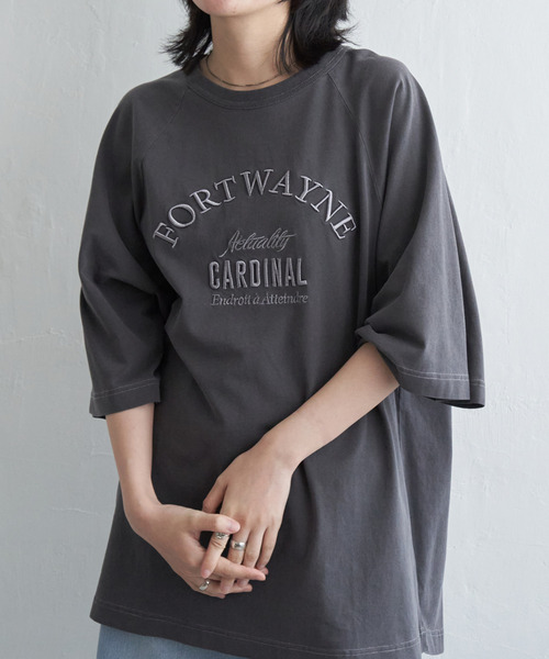 VENCEEXCHANGE(ヴァンスエクスチェンジ)の「FORTWAYNE ピグメントT(Tシャツ/カットソー・レディース・チャコールグレー/グリーン/ピンク/ネイビー・FREE)」の2枚目の写真