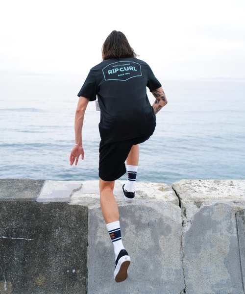 rip curl(リップカール)の「【RIPCURL(リップカール)】M STAPLER TEE/スタンダードフィットブランドロゴプリントコットン100%半袖Tシャツ(Tシャツ/カットソー・メンズ・ブラック/ホワイト・MEDIUM/LARGE)」の18枚目の写真