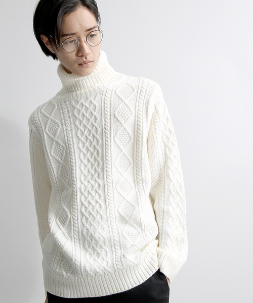 WEGO（ウィゴー）の「WEGO/ケーブルタートルネックニット（ニット/セーター・メンズ・ホワイト/ブラック/杢グレー/ベージュ/ネイビー/ワイン・MEDIUM/LARGE）」の2枚目の写真