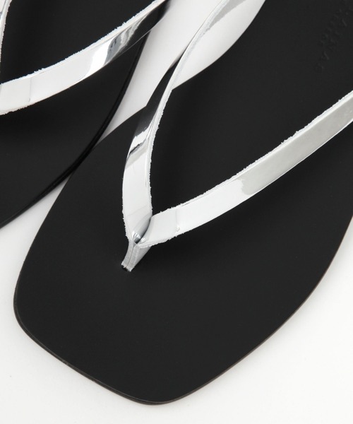NICOLAS LAINAS（ニコラスライナス）の「【NICOLAS LAINAS】トングサンダル（サンダル・レディース・ブラック/その他1・LARGE/MEDIUM/SMALL）」の12枚目の写真