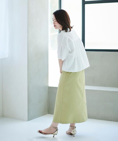 le.coeur blanc(ルクールブラン)の「ドライタッチカーゴポケットトラペーズスカート(スカート・レディース・ベージュ系その他/ライトグリーン/オレンジ/サックスブルー・38/36)」の11枚目の写真