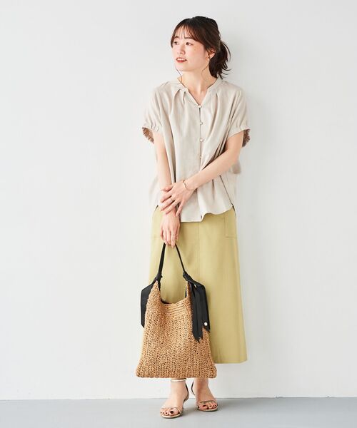 le.coeur blanc(ルクールブラン)の「ドライタッチカーゴポケットトラペーズスカート(スカート・レディース・ベージュ系その他/ライトグリーン/オレンジ/サックスブルー・38/36)」の14枚目の写真