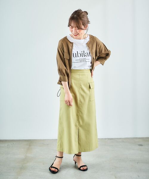 le.coeur blanc(ルクールブラン)の「ドライタッチカーゴポケットトラペーズスカート(スカート・レディース・ベージュ系その他/ライトグリーン/オレンジ/サックスブルー・38/36)」の15枚目の写真