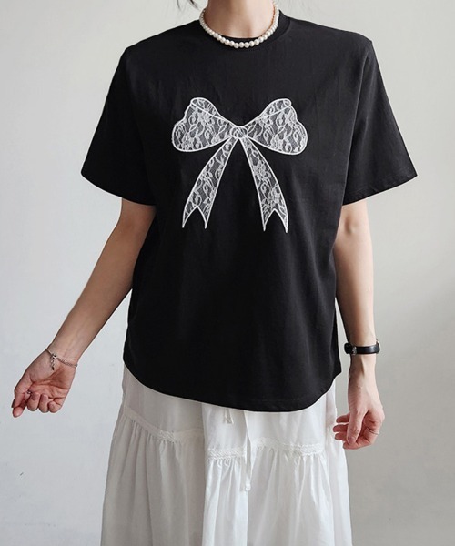 Doux Belle(ドゥーベル)の「ビックリボン刺繍Tシャツ(Tシャツ/カットソー・レディース・ホワイト/ブラック/グレー・FREE)」の5枚目の写真