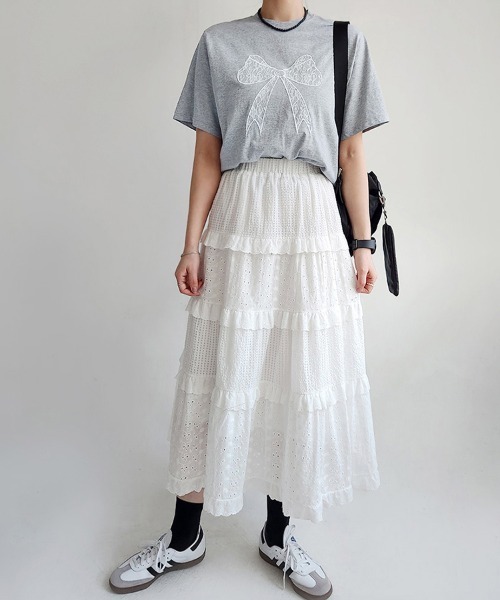 Doux Belle(ドゥーベル)の「ビックリボン刺繍Tシャツ(Tシャツ/カットソー・レディース・ホワイト/ブラック/グレー・FREE)」の11枚目の写真