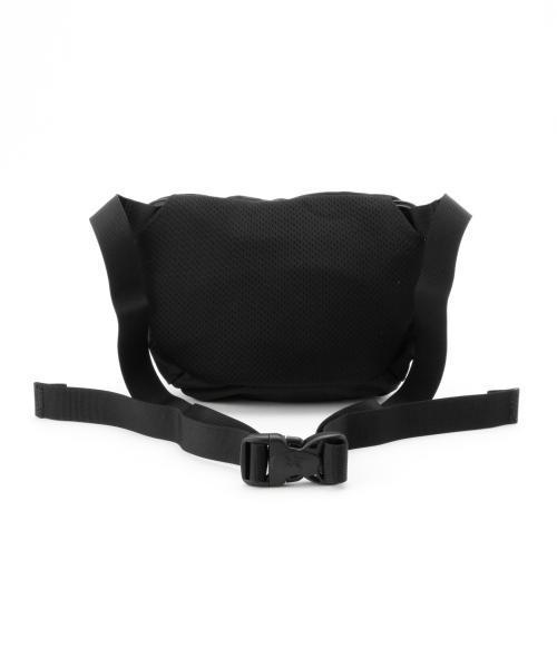 ARC'TERYX（アークテリクス）の「ARC'TERYX / "MAKA 1" （ボディバッグ/ウエストポーチ・レディース・ブラック・ONE SIZE）」の4枚目の写真