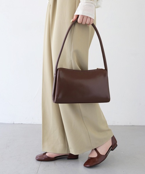 CLEIO(クレイオ)の「【CLEIO】牛革スクエアハンドバッグ/COW LEATHER SQUARE HANDBAG/736-11664(ハンドバッグ・レディース・ブラウン・FREE)」の4枚目の写真