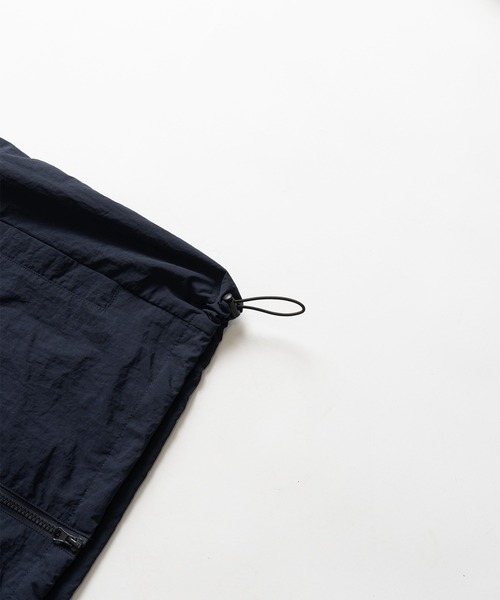 WISH FOR EVER(ウィッシュフォーエバー)の「2WAY NYLON VEST PACKABLE/2wayナイロンベストパッカブル(ベスト・メンズ・ブラック/ネイビー/チャコール・LARGE/MEDIUM)」の21枚目の写真