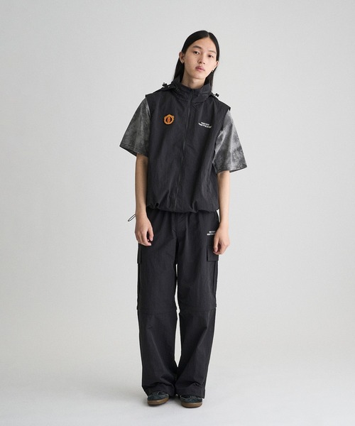 WISH FOR EVER(ウィッシュフォーエバー)の「2WAY NYLON VEST PACKABLE/2wayナイロンベストパッカブル(ベスト・メンズ・ブラック/ネイビー/チャコール・LARGE/MEDIUM)」の11枚目の写真
