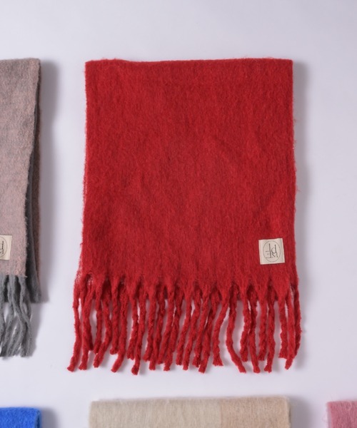 idem（イデム）の「【 新色追加 / 4色展開 】バイカラーボリュームフリンジマフラー / bi-color mohair muffler（マフラー・レディース・レッド/グレー/ブルー/イエロー・FREE）」の16枚目の写真
