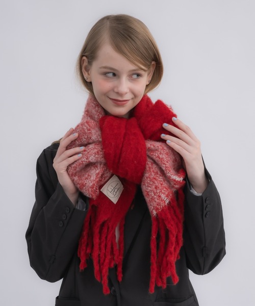 idem（イデム）の「【 新色追加 / 4色展開 】バイカラーボリュームフリンジマフラー / bi-color mohair muffler（マフラー・レディース・レッド/グレー/ブルー/イエロー・FREE）」の18枚目の写真