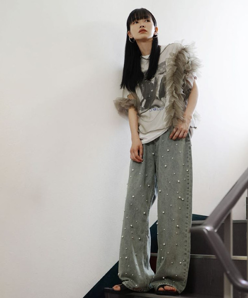 e-zakkamania stores(イーザッカマニアストアーズ)の「デコレーションパール ストレートデニムパンツ(デニムパンツ・レディース・ブルー・M)」の5枚目の写真