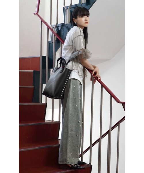 e-zakkamania stores(イーザッカマニアストアーズ)の「デコレーションパール ストレートデニムパンツ(デニムパンツ・レディース・ブルー・M)」の7枚目の写真