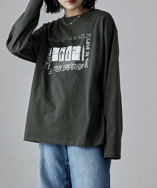 etoll.(エトル)の「フォトプリント×シルバー箔オーバーサイズロングTシャツ(Tシャツ/カットソー・レディース・オフホワイト/チャコールグレー・FREE)」の17枚目の写真