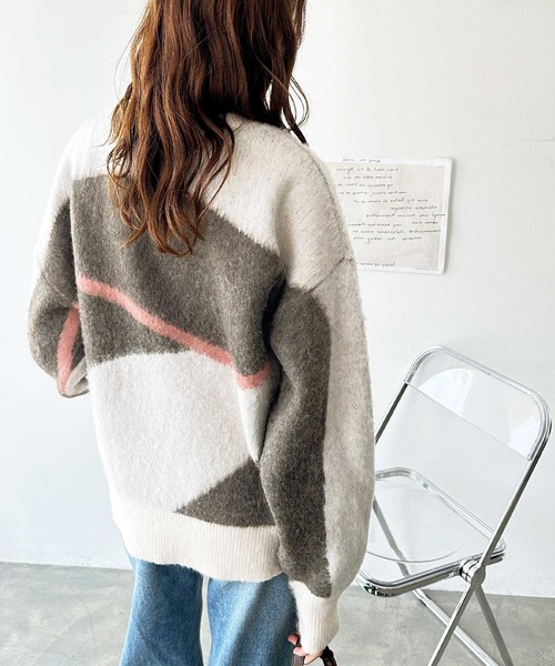 GeeRA(ジーラ)の「ニュアンス柄ジャカードニット(ニット/セーター・レディース・アイボリー/ネイビー・LARGE/MEDIUM)」の7枚目の写真