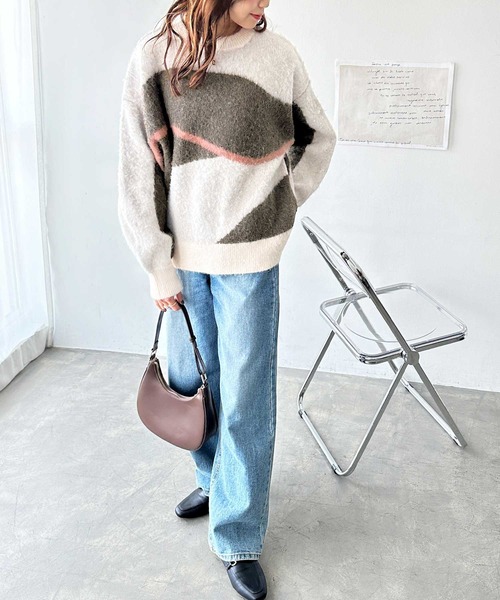 GeeRA(ジーラ)の「ニュアンス柄ジャカードニット(ニット/セーター・レディース・アイボリー/ネイビー・LARGE/MEDIUM)」の8枚目の写真