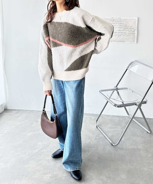 GeeRA(ジーラ)の「ニュアンス柄ジャカードニット(ニット/セーター・レディース・アイボリー/ネイビー・LARGE/MEDIUM)」の9枚目の写真