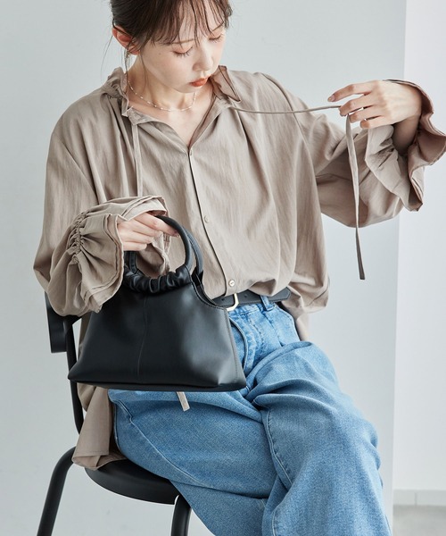 ROPE' PICNIC(ロペピクニック)の「フリルブラウス(シャツ/ブラウス・レディース・ダークブラウン/ブラック/オフホワイト・38)」の3枚目の写真