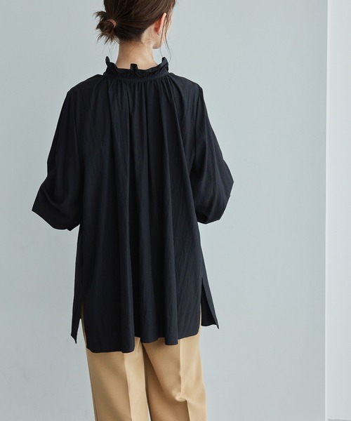 ROPE' PICNIC(ロペピクニック)の「フリルブラウス(シャツ/ブラウス・レディース・ダークブラウン/ブラック/オフホワイト・38)」の8枚目の写真