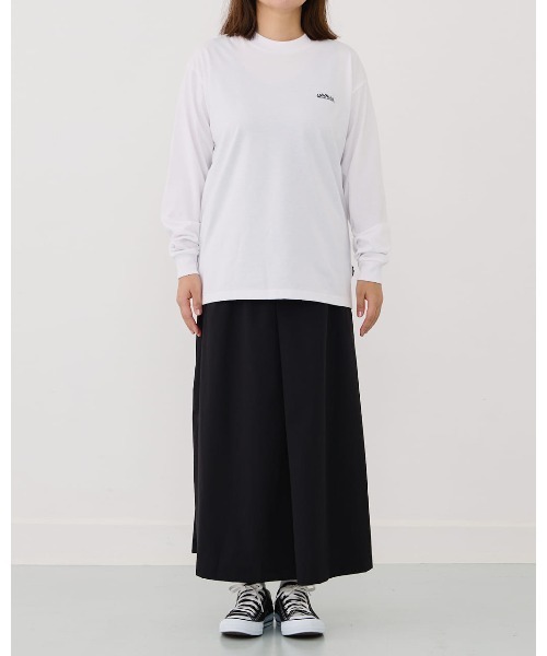 THOUSAND MILE(サウザンドマイル)の「【THOUSAND MILE】LONG SLEEVE T-SHIRT/ロングスリーブTシャツ(Tシャツ/カットソー・レディース・グレイッシュベージュ/ホワイト/ブラック/グリーン/レンガ/ブルー・L/M/XL/S)」の18枚目の写真