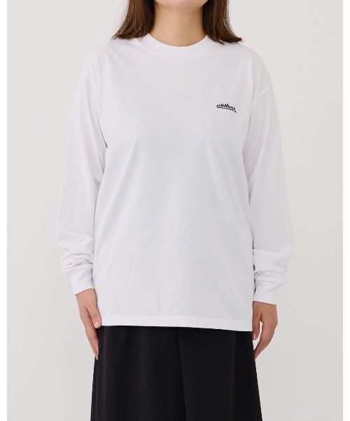 THOUSAND MILE(サウザンドマイル)の「【THOUSAND MILE】LONG SLEEVE T-SHIRT/ロングスリーブTシャツ(Tシャツ/カットソー・レディース・グレイッシュベージュ/ホワイト/ブラック/グリーン/レンガ/ブルー・L/M/XL/S)」の15枚目の写真