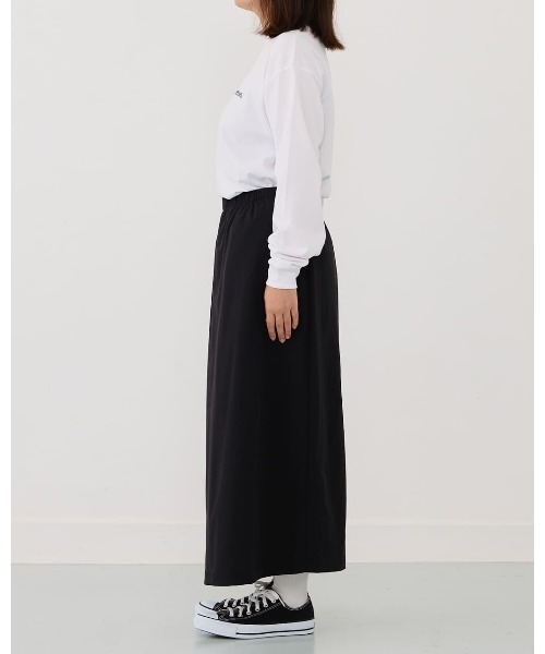 THOUSAND MILE(サウザンドマイル)の「【THOUSAND MILE】LONG SLEEVE T-SHIRT/ロングスリーブTシャツ(Tシャツ/カットソー・レディース・グレイッシュベージュ/ホワイト/ブラック/グリーン/レンガ/ブルー・L/M/XL/S)」の22枚目の写真