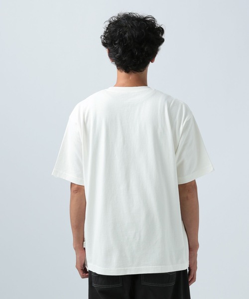 BAYFLOW（ベイフロー）の「[何枚あっても使える]ピグメントポケット半袖Tシャツ（Tシャツ/カットソー・メンズ・ホワイト/ブルー/ピンク/チャコール・MEDIUM/LARGE）」の11枚目の写真