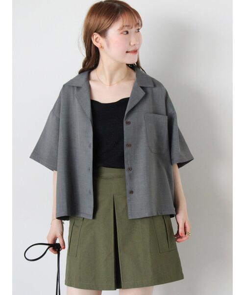 ehka sopo（エヘカソポ）の「◎オープンカラーシャツ(セットアップ可)（シャツ/ブラウス・レディース・チャコールグレー/ベージュ/グリーン・F）」の4枚目の写真