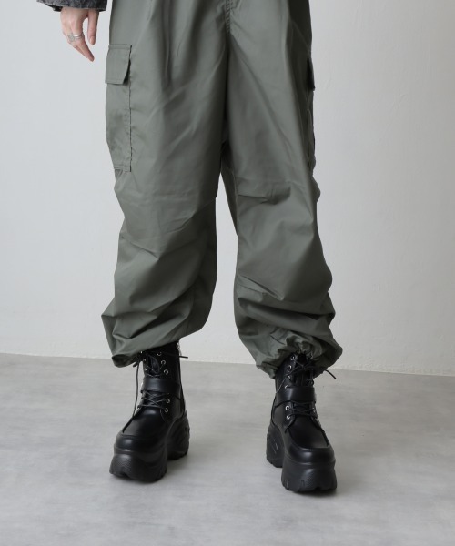 DEMETER（デメテル）の「軽量 厚底ソール レースアップ スニーカーブーツ（ブーツ・レディース・ホワイト/ブラック・M/L/S/LL）」の5枚目の写真