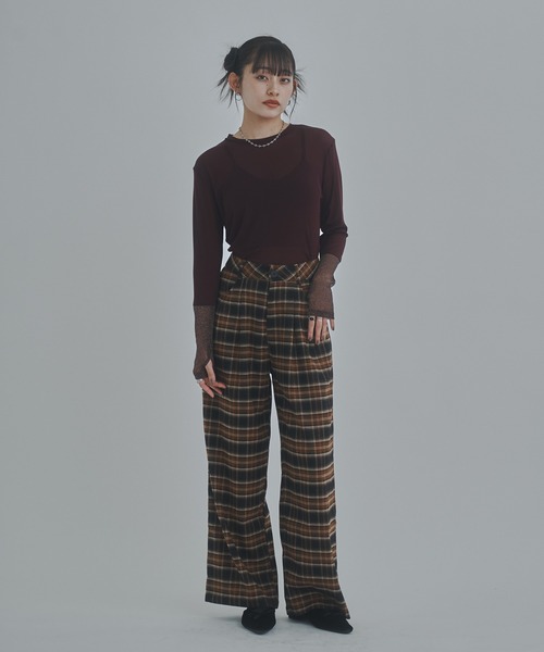 bita.(ビタ)の「ラメシアー切替トップス(Tシャツ/カットソー・レディース・チャコールグレー/ベージュ/ボルドー・FREE)」の17枚目の写真