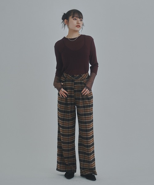 bita.(ビタ)の「ラメシアー切替トップス(Tシャツ/カットソー・レディース・チャコールグレー/ベージュ/ボルドー・FREE)」の19枚目の写真