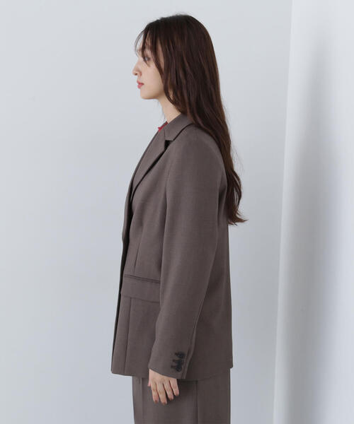 NATURAL BEAUTY BASIC（ナチュラルビューティーベーシック）の「◇＜リラクシーセットアップシリーズ＞ダブルブレストジャケット（テーラードジャケット・レディース・ブラウン/チャコールグレー・SMALL/MEDIUM）」の7枚目の写真