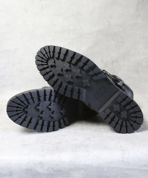 8(eight)(エイト)の「ショートドレープクロスベルトブーツ(ブーツ・メンズ・ブラック・25.5cm/26.0cm/26.5cm/27.0cm/25.0cm/28.0cm)」の6枚目の写真