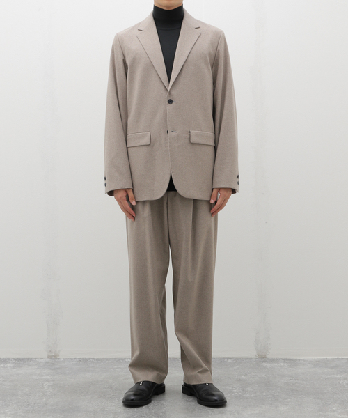 ATON（エイトン）の「ATON(エイトン) MERINO COLLEGE FLANNEL TAILORED JACKET JKAGCW0900（テーラードジャケット・メンズ・ベージュ/ブラック・4/6）」の3枚目の写真
