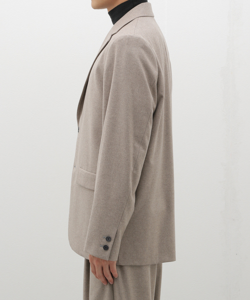 ATON（エイトン）の「ATON(エイトン) MERINO COLLEGE FLANNEL TAILORED JACKET JKAGCW0900（テーラードジャケット・メンズ・ベージュ/ブラック・4/6）」の5枚目の写真