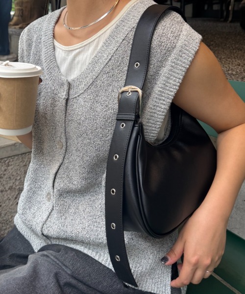 CIAOPANIC TYPY（チャオパニックティピー）の「バックルワンハンドルBAG（トートバッグ・レディース・バーガンディー/シルバー/ブラック/ブラック系その他/ライトブラウン/アイボリー・ONE SIZE）」の3枚目の写真