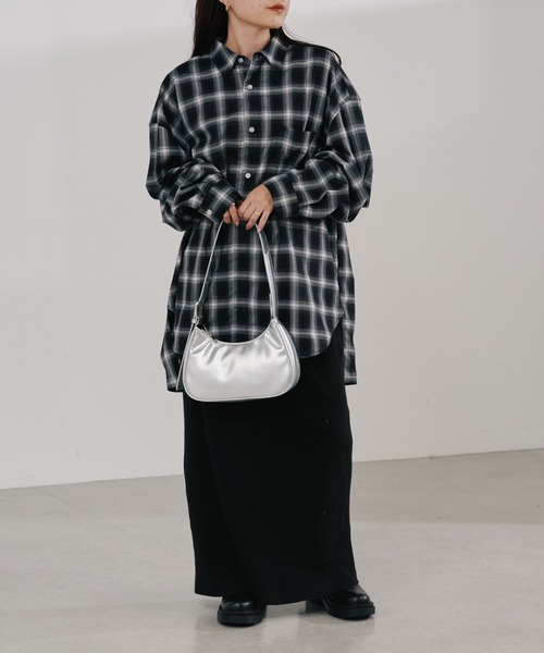 CIAOPANIC TYPY（チャオパニックティピー）の「バックルワンハンドルBAG（トートバッグ・レディース・バーガンディー/シルバー/ブラック/ブラック系その他/ライトブラウン/アイボリー・ONE SIZE）」の9枚目の写真