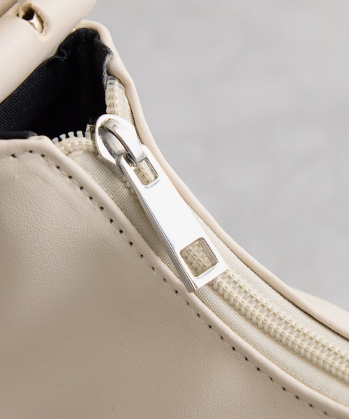 CIAOPANIC TYPY（チャオパニックティピー）の「バックルワンハンドルBAG（トートバッグ・レディース・バーガンディー/シルバー/ブラック/ブラック系その他/ライトブラウン/アイボリー・ONE SIZE）」の13枚目の写真