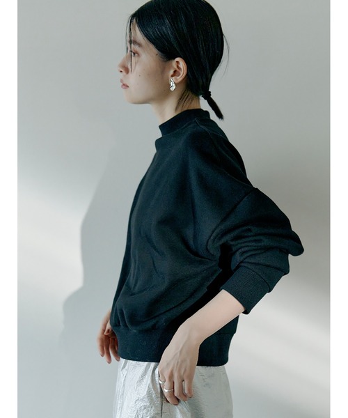 Stylevoice for xxx(スタイルヴォイスフォー)の「バックロゴ裏毛プルオーバー(スウェット・レディース・レッド/グレー/ブラック・FREE)」の18枚目の写真