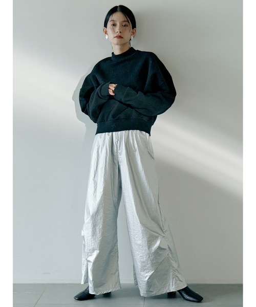 Stylevoice for xxx(スタイルヴォイスフォー)の「バックロゴ裏毛プルオーバー(スウェット・レディース・レッド/グレー/ブラック・FREE)」の19枚目の写真