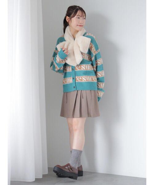 ehka sopo(エヘカソポ)の「リボンファーティペット(ストール/ショール・レディース・キナリ/ベージュ/キャメル・F)」の9枚目の写真