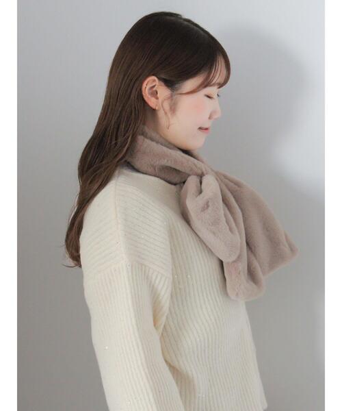 ehka sopo(エヘカソポ)の「リボンファーティペット(ストール/ショール・レディース・キナリ/ベージュ/キャメル・F)」の11枚目の写真