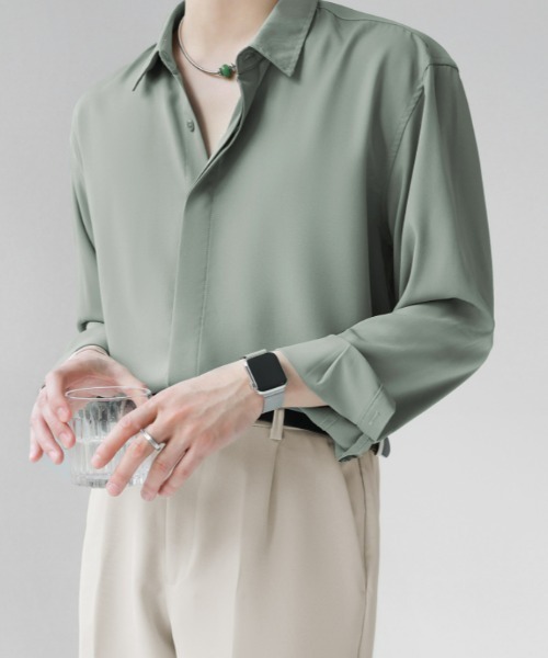 Otte(オッテ)の「ルーズスタイリッシュサテンシャツ(シャツ/ブラウス・メンズ・グリーン/ブラック/ホワイト・LARGE/MEDIUM/X-LARGE/XX-LARGE)」の9枚目の写真