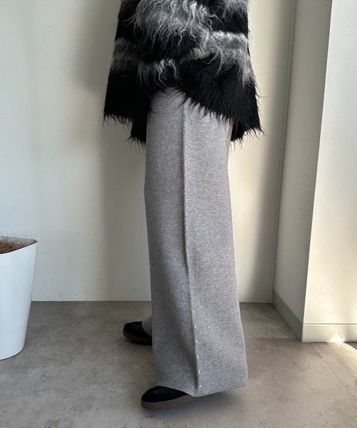 apres jour mignon(アプレジュールミニョン)の「サイドスタッズニットパンツ【ZOZOTOWN限定アイテム】(その他パンツ・レディース・杢グレー/チャコールグレー/ブラック・SMALL/MEDIUM/X-LARGE)」の6枚目の写真