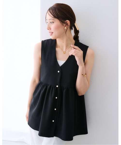 7days Life Styling（セブンデイズライフスタイリング）の「パール調ボタンペプラム切替ジレ　カットソー素材（ベスト・レディース・ブラック/ネイビー・LL/L/M/S/3L/4L/5L/6L）」の10枚目の写真