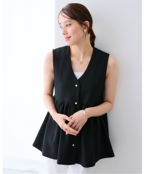 7days Life Styling（セブンデイズライフスタイリング）の「パール調ボタンペプラム切替ジレ　カットソー素材（ベスト・レディース・ブラック/ネイビー・LL/L/M/S/3L/4L/5L/6L）」の9枚目の写真